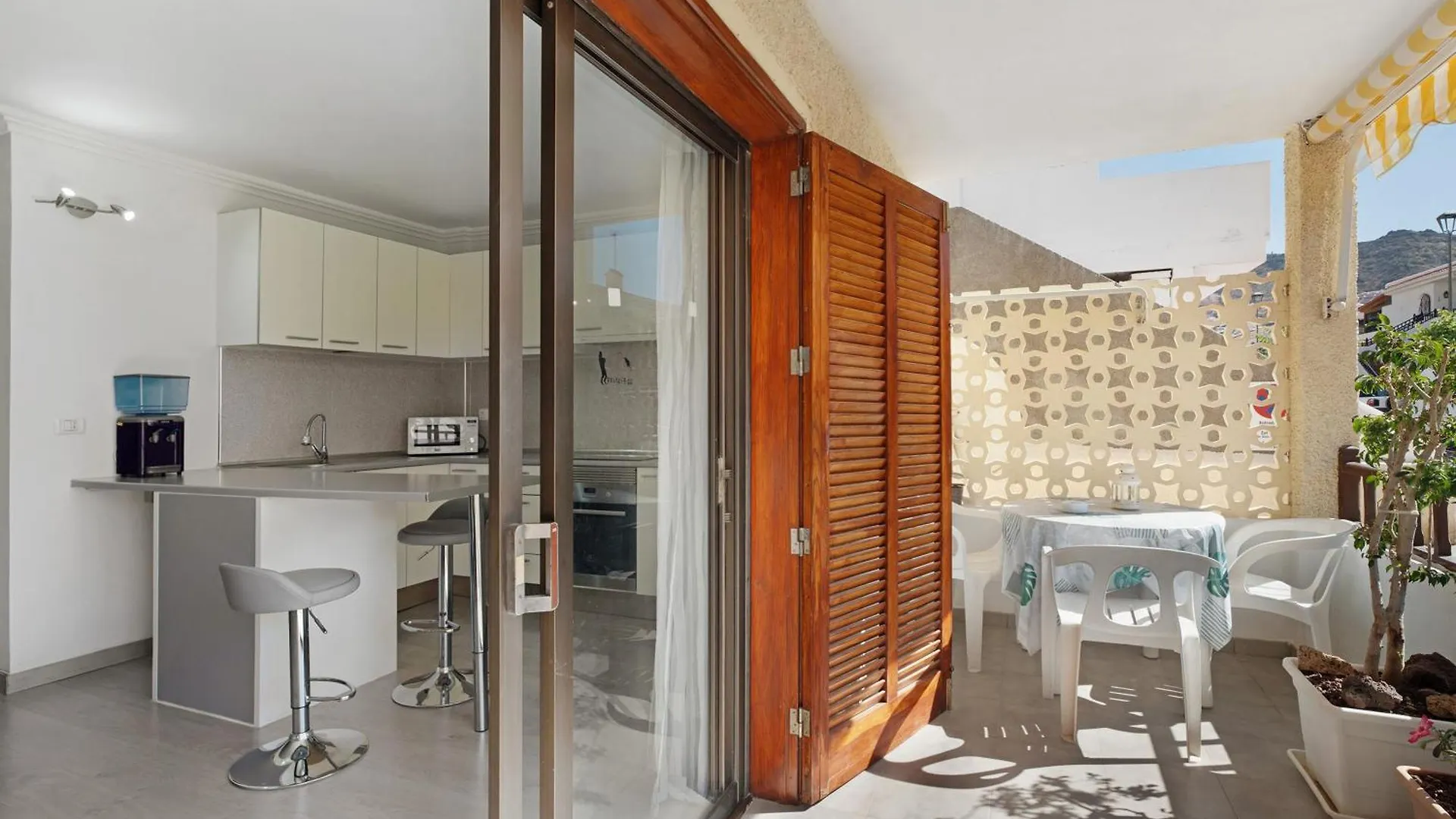 Bonito Apartamento Miraverde Pool Costa Adeje  Spanje